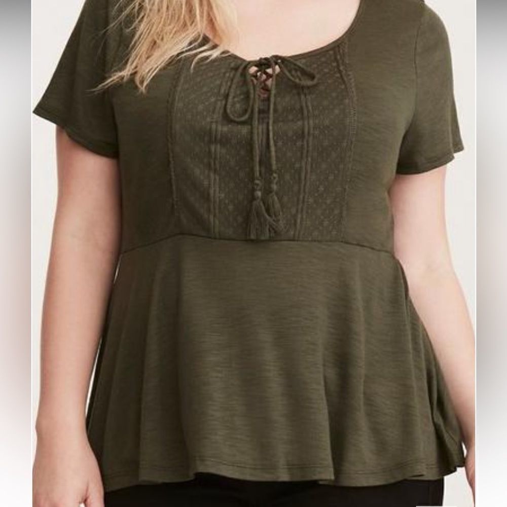 Torrid size 10 Crochet Peplum Tee olive green used excellent condition with lace